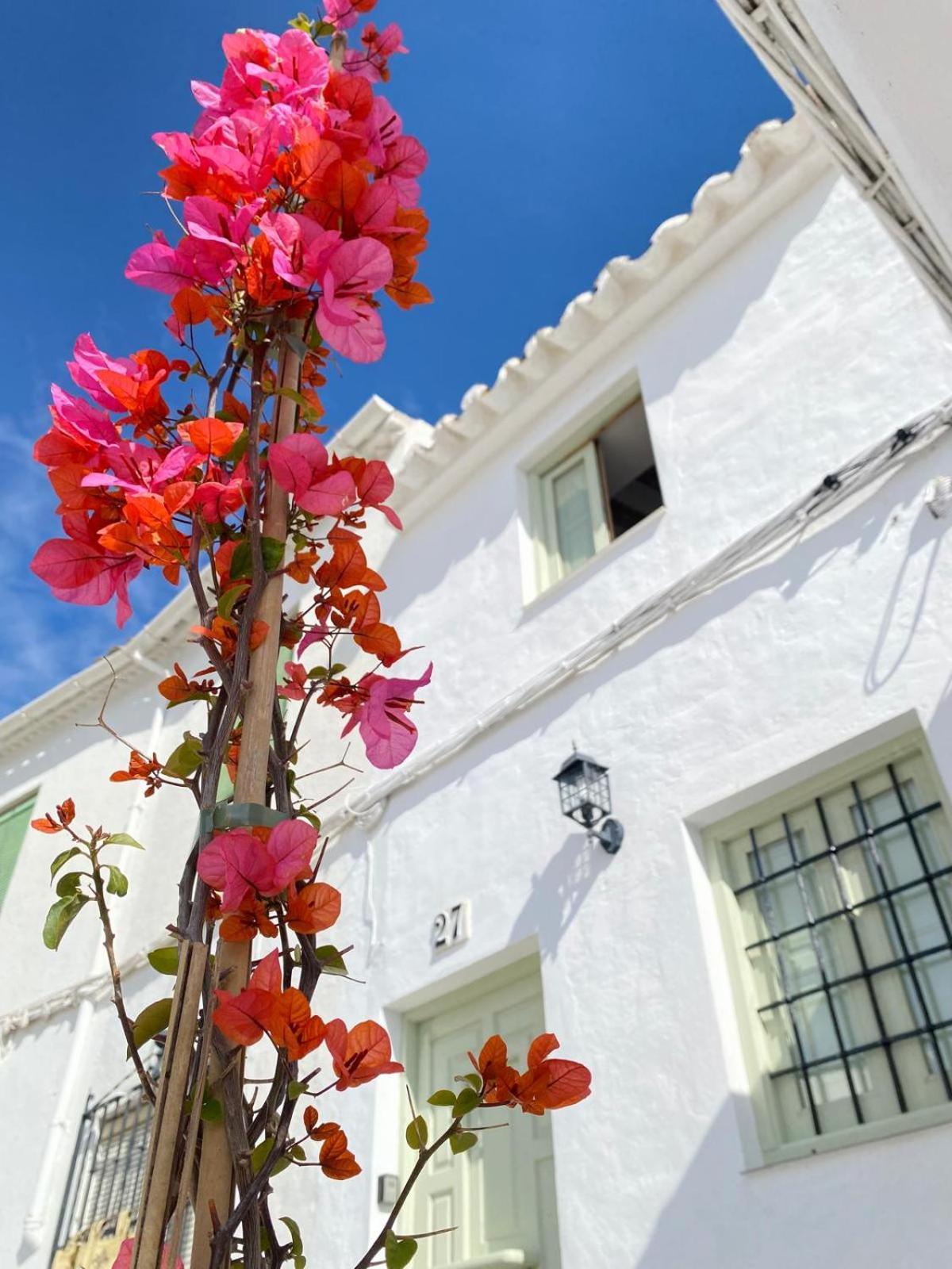Minicasita Tipica Villa Zuheros Esterno foto